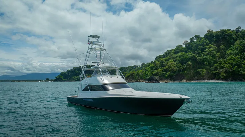 Restless Yacht Photos Pics 