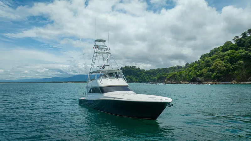 Restless Yacht Photos Pics 