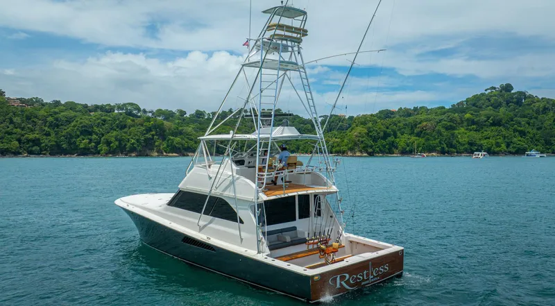 Restless Yacht Photos Pics 