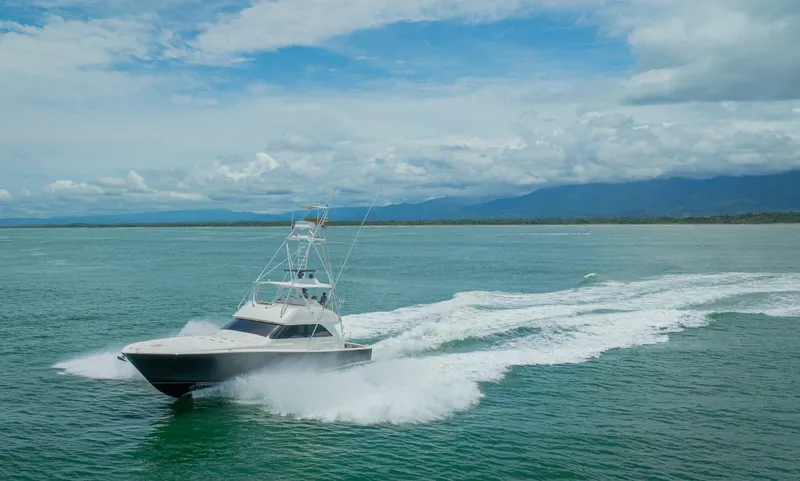 Restless Yacht Photos Pics 