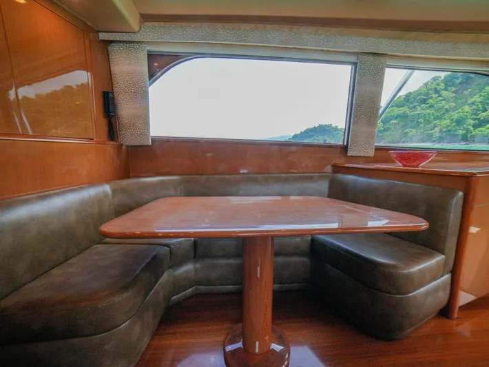 Restless Yacht Photos Pics 