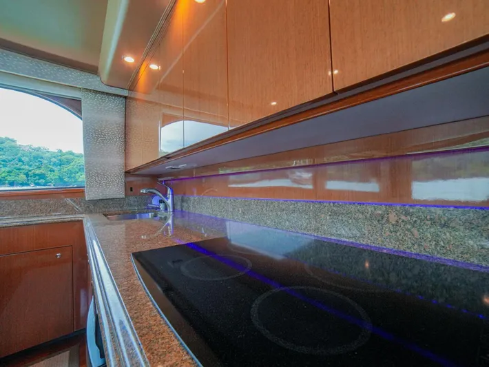 Restless Yacht Photos Pics 