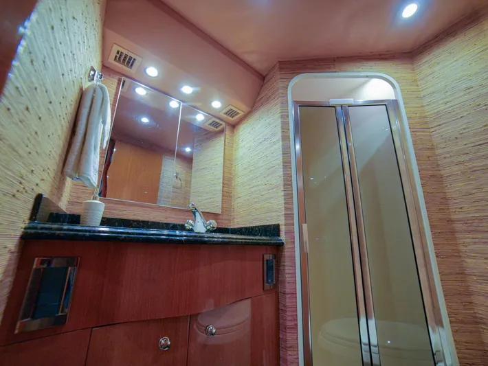 Restless Yacht Photos Pics 