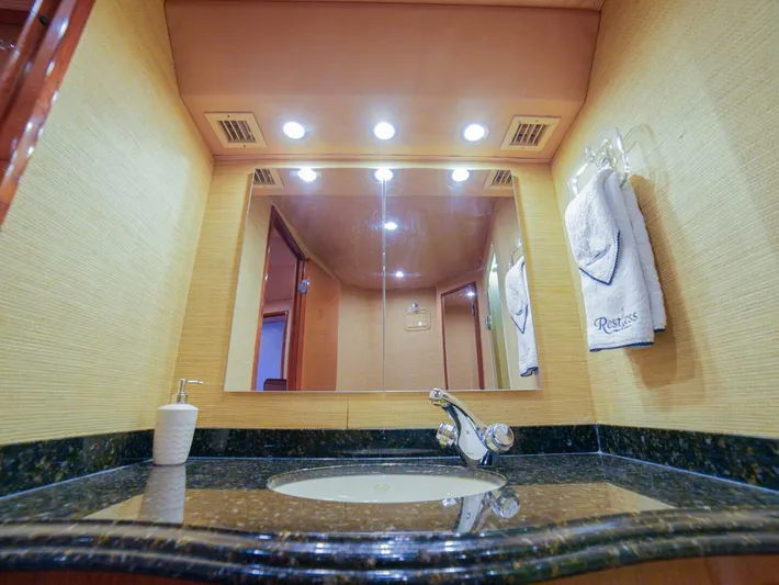 Restless Yacht Photos Pics 