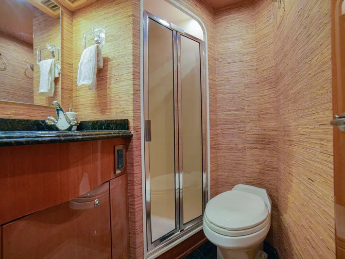 Restless Yacht Photos Pics 