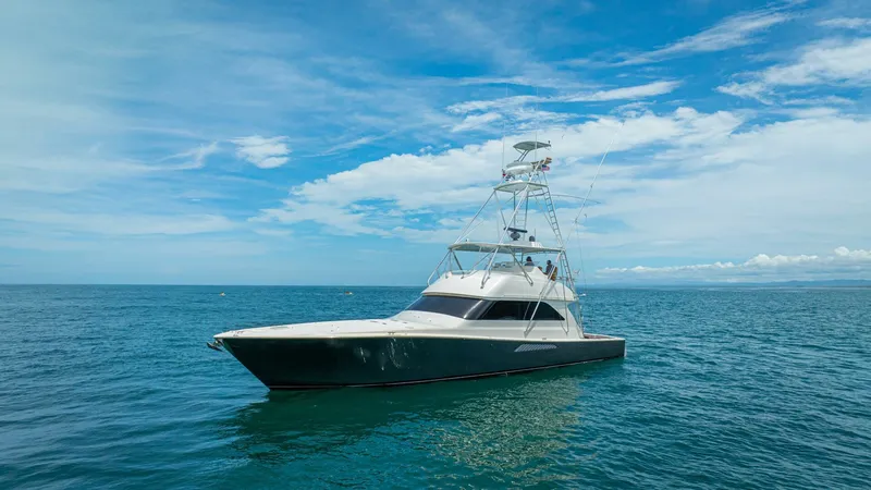 Restless Yacht Photos Pics 