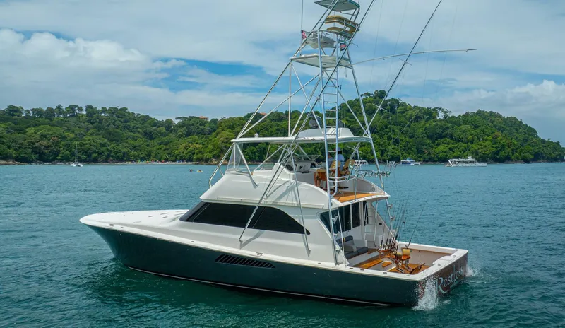 Restless Yacht Photos Pics 