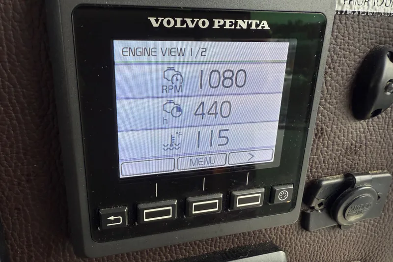  Yacht Photos Pics Volvo Penta engine display on 2017 Ranger Tugs R-31 CB showing RPM, hours, and temperature.