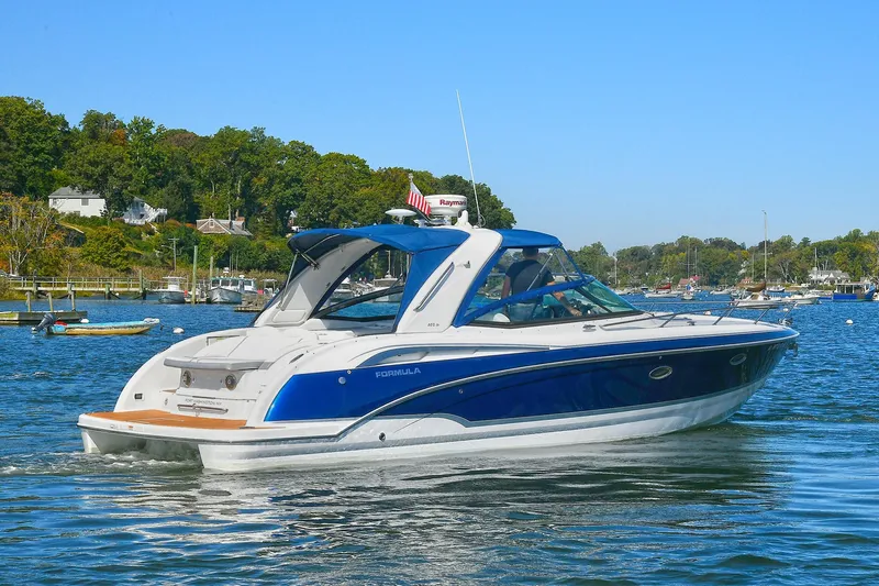 Regina Yacht Photos Pics 