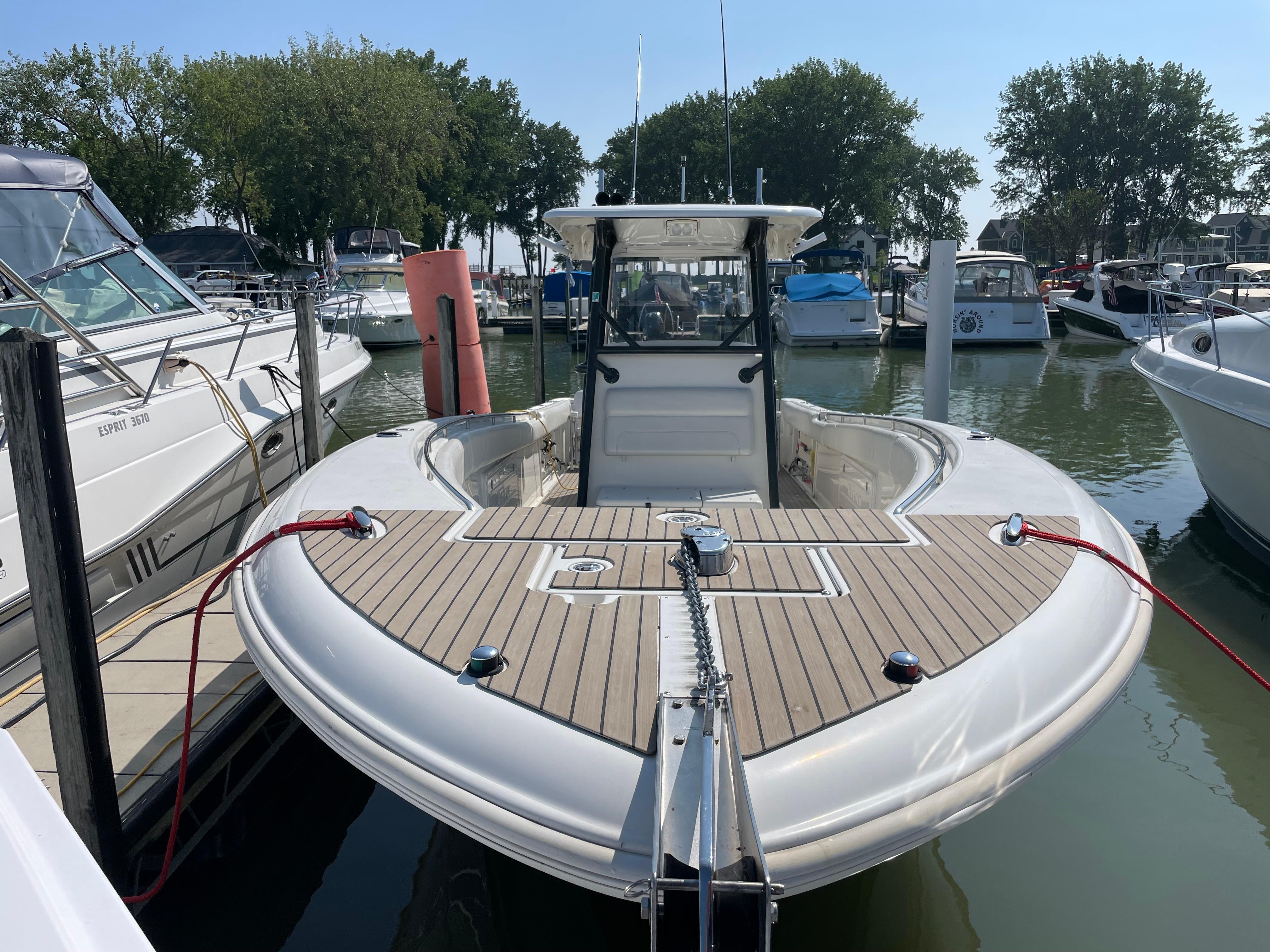 2009 Triton 351 Center Console for sale YachtWorld