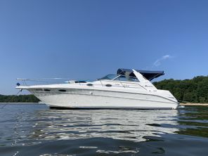 1995 Sea Ray 330 Sundancer