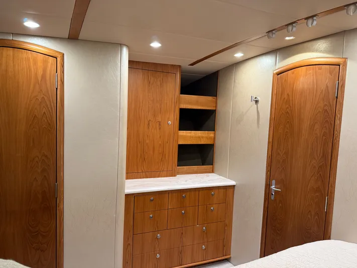 Real One Yacht Photos Pics 