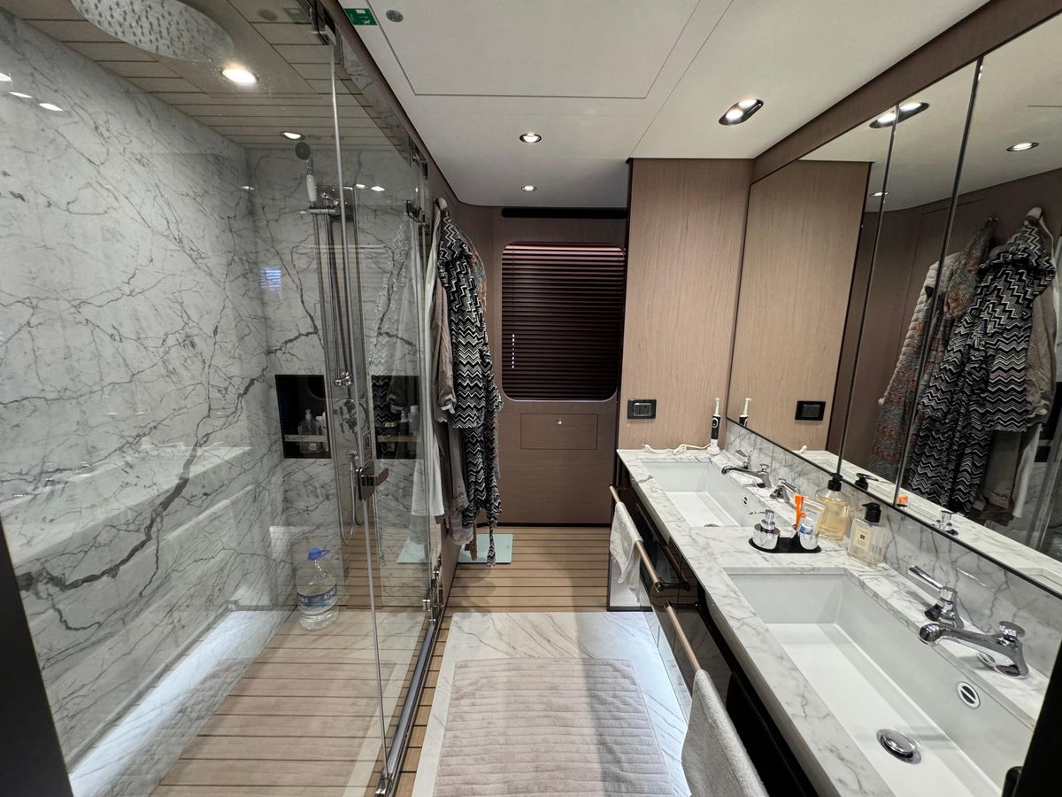 2021 Azimut 88 
