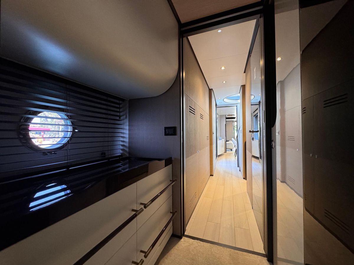 2021 Azimut 88 