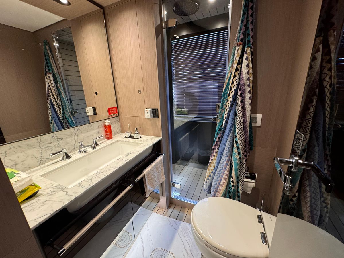 2021 Azimut 88 