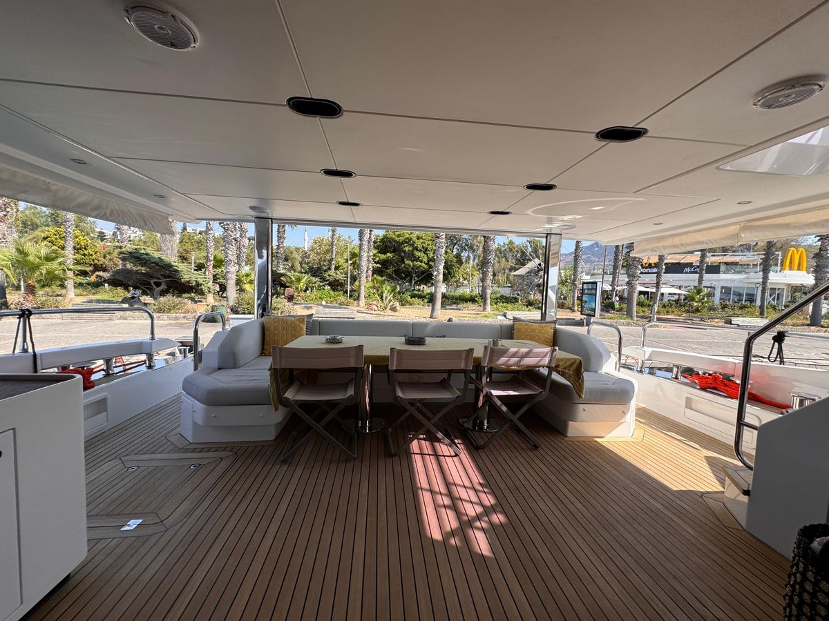 2021 Azimut 88 
