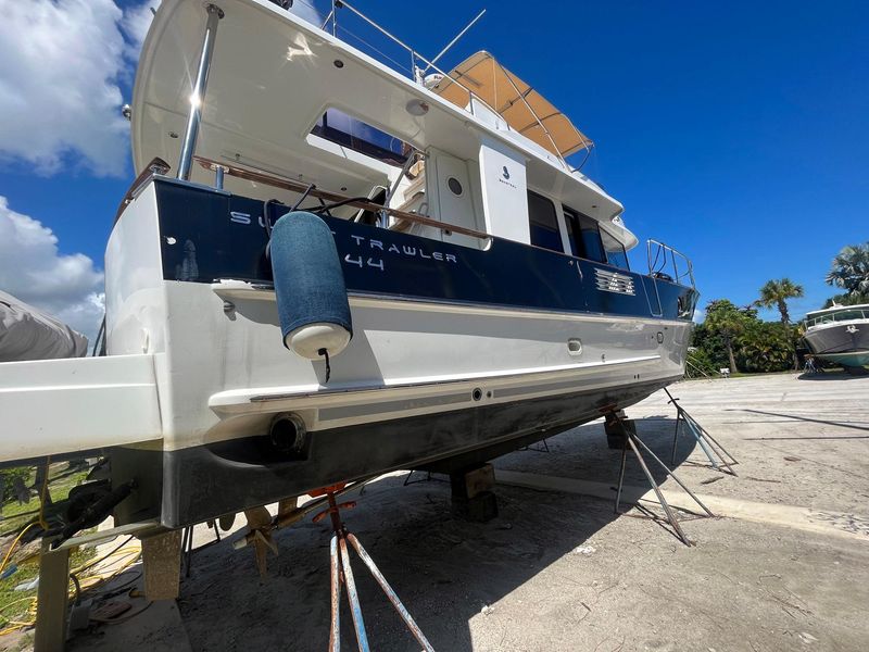 2013 Beneteau Swift Trawler 44