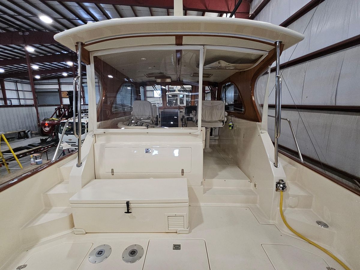2003 Legacy 42 