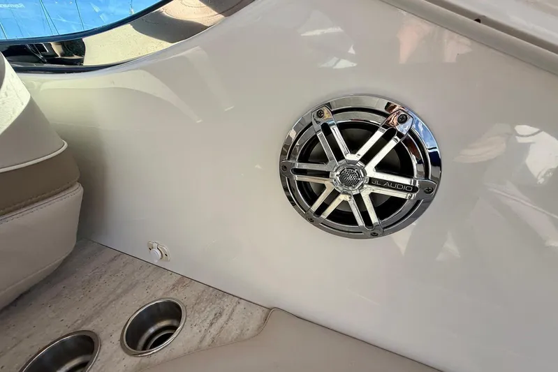 Game Changer Yacht Photos Pics Speaker on 2016 Formula 37 Performance Cruiser, featuring JL Audio system.