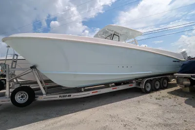 Twin Vee 340 GFX