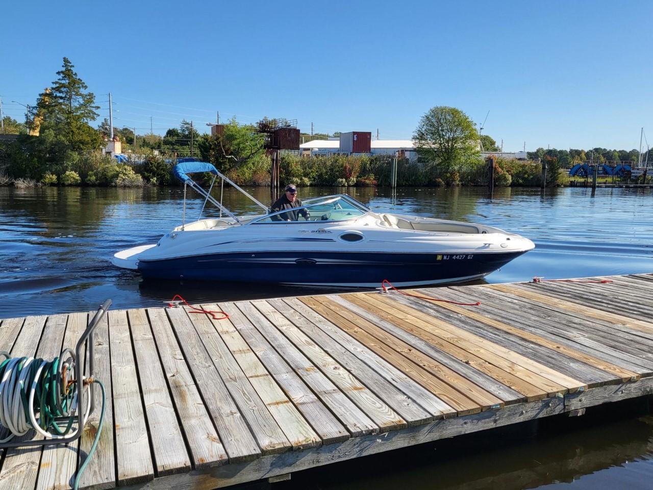 Used 2007 Sea Ray 240 Sundeck in Grand Bend - Southwest Marine +