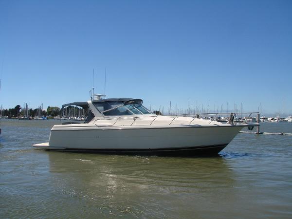 1994 Tiara Yachts 4000 Express