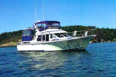 Tollycraft 44 Cockpit Motor Yacht