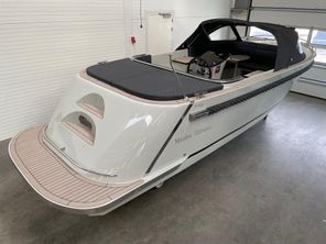 2023 Maxima 720 retro (op voorraad)