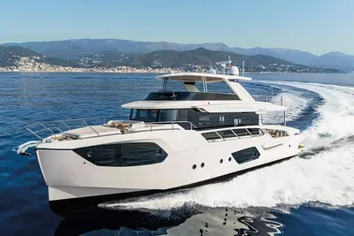2026 Absolute NAVETTA 70