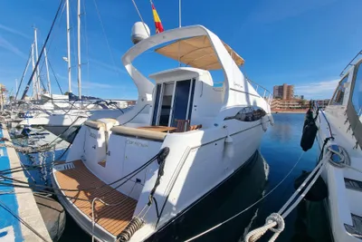 1999 Carver 350 Mariner