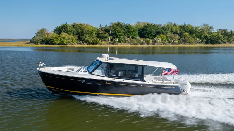 Timeless Yacht Photos Pics 