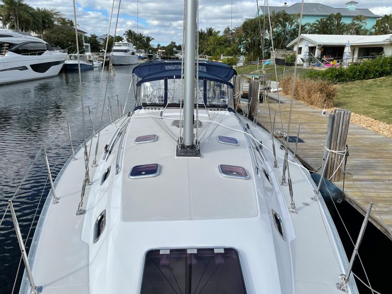 2012 Catalina 445