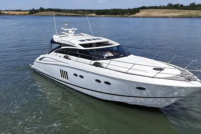 2010 Princess V62