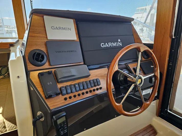  Yacht Photos Pics 2022 Ranger Tugs 43 CB