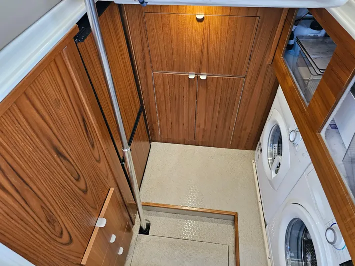  Yacht Photos Pics 2022 Ranger Tugs 43 CB