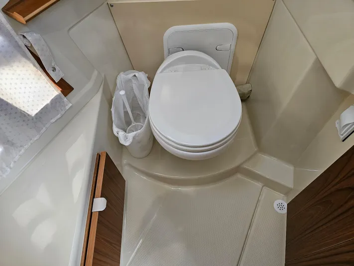  Yacht Photos Pics 2022 Ranger Tugs 43 CB