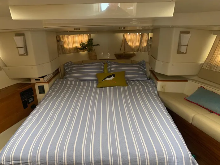  Yacht Photos Pics 2022 Ranger Tugs 43 CB