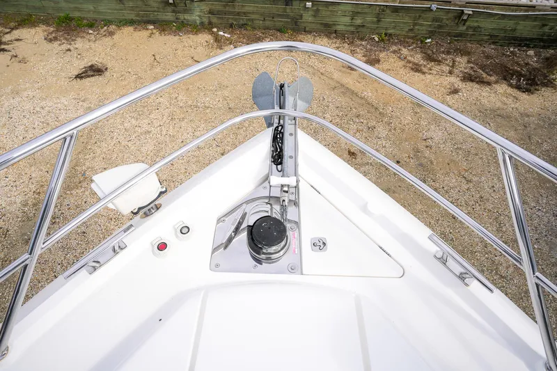  Yacht Photos Pics Bow of 2017 Galeon 43 SKY yacht with anchor and railing.