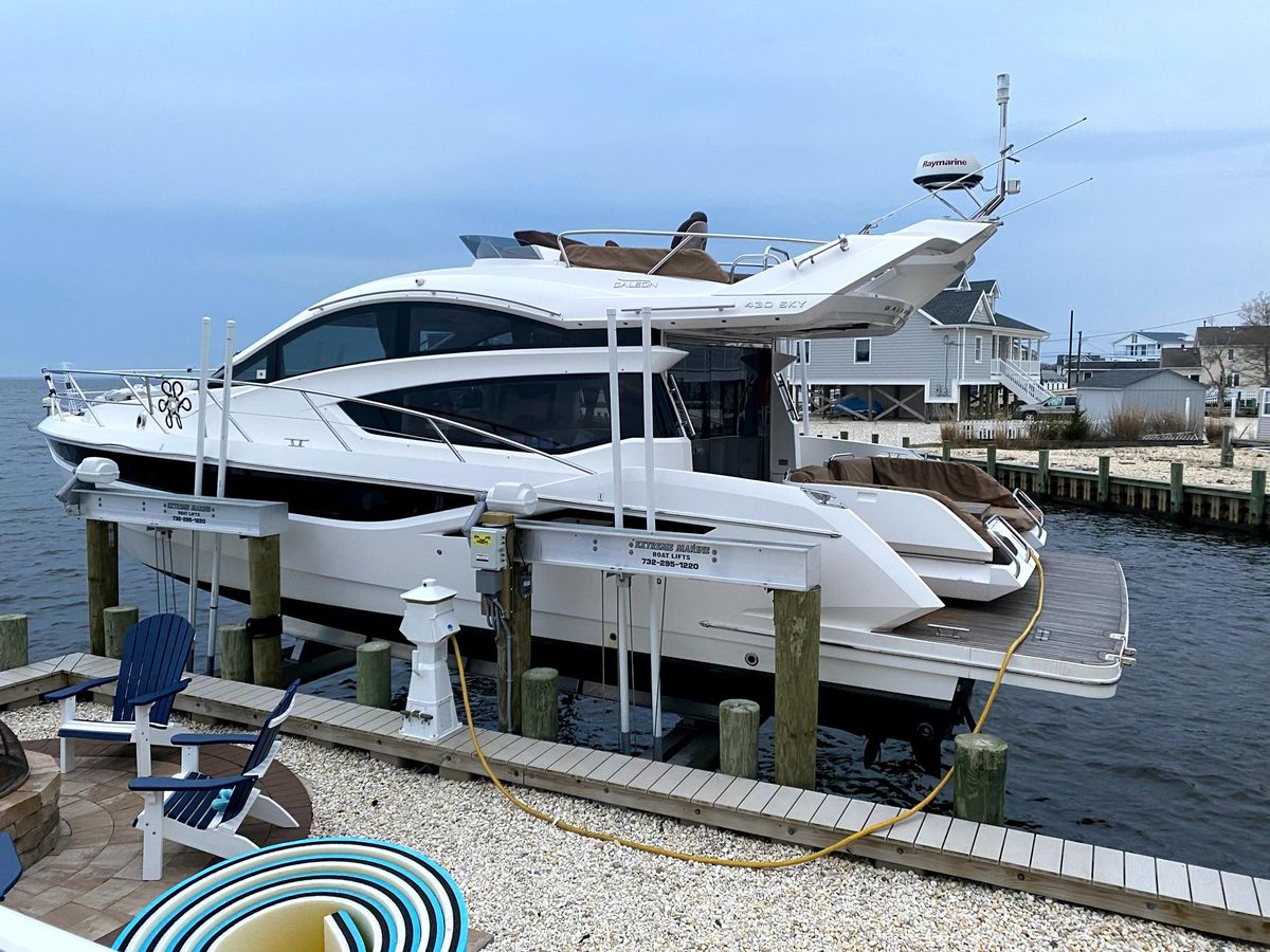 2017 Galeon 43 