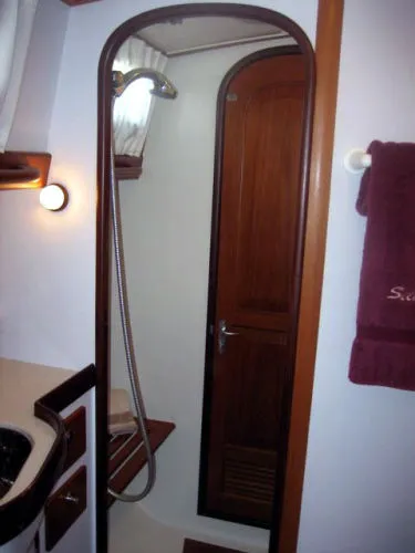 Vesta Yacht Photos Pics Aft head stall shower