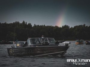 2015 Lund Boats Pro V 2075