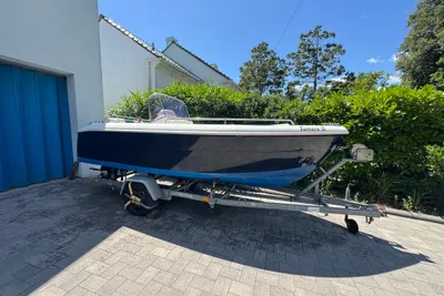 2004 Mirage 465