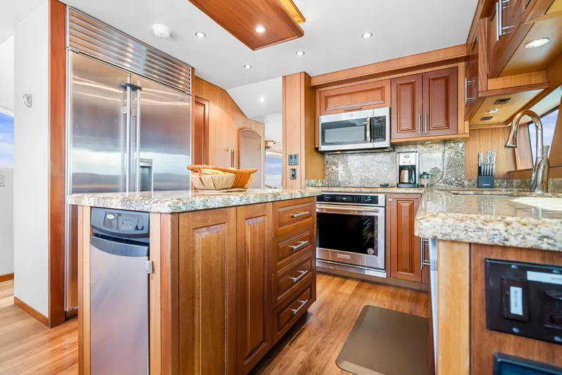 Simple Pleasures Yacht Photos Pics 