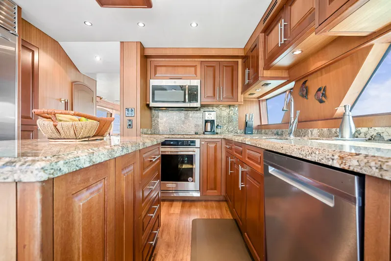 Simple Pleasures Yacht Photos Pics 