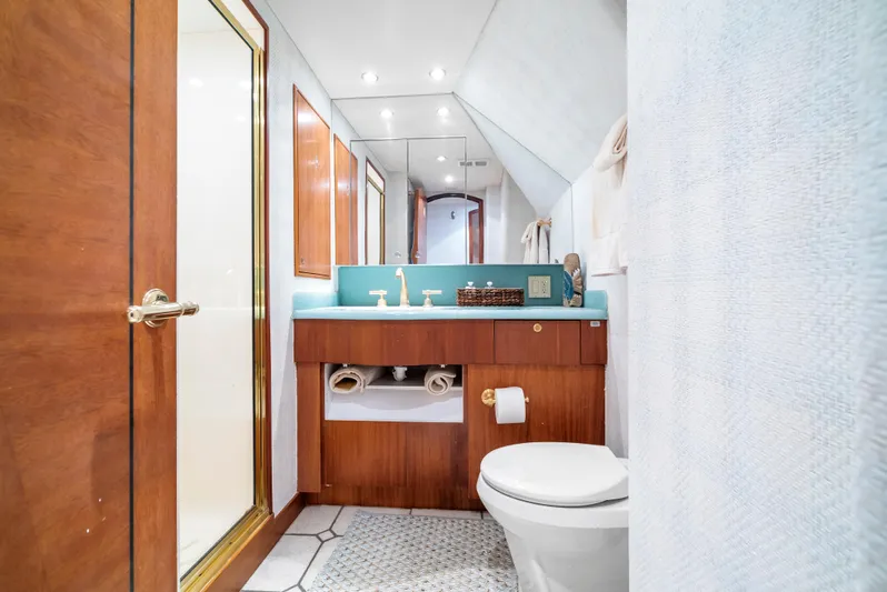 Simple Pleasures Yacht Photos Pics 