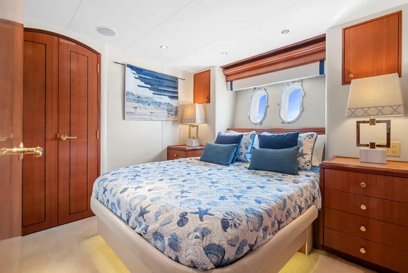 Simple Pleasures Yacht Photos Pics 