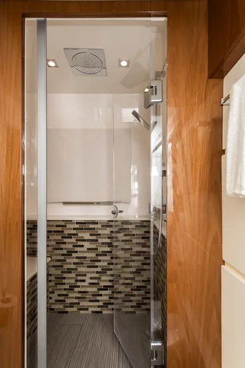 Janie Yacht Photos Pics 