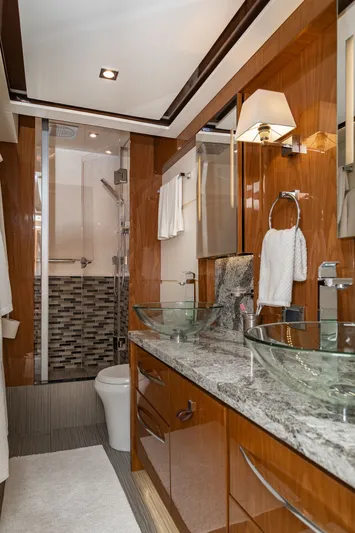 Janie Yacht Photos Pics 