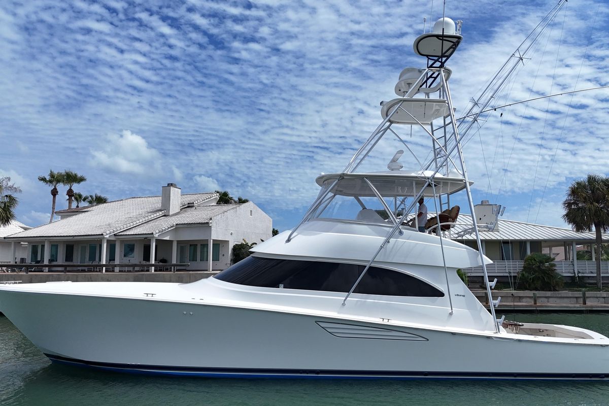 2017 Viking 55 