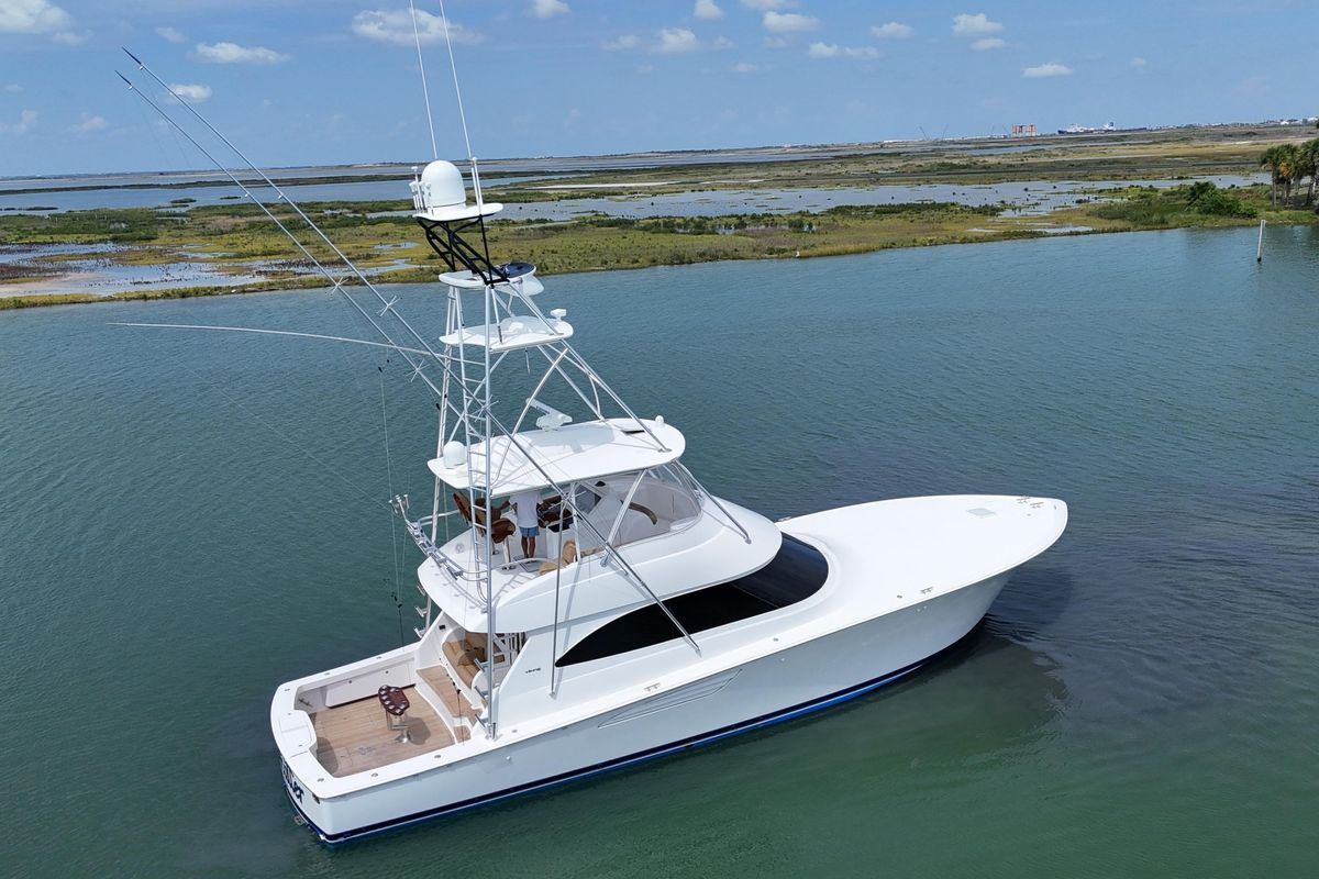 2017 Viking 55 